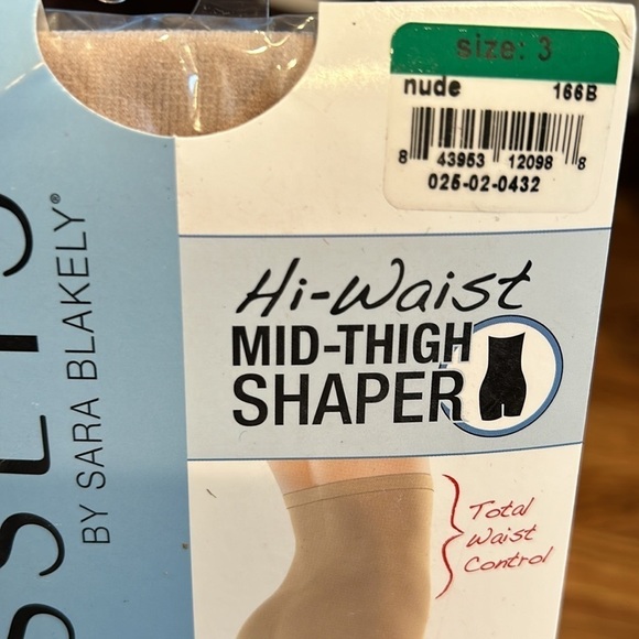 Assets by Spanx high waisted mid thigh, shaper nude size 3 155 lbs to 180 lbs - Picture 2 of 4